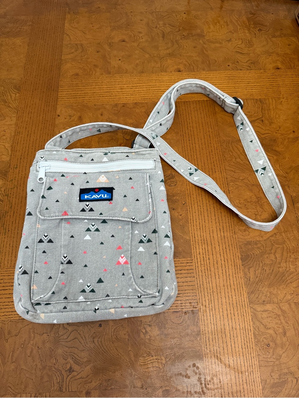 KAVU Gray Geometric Print Canvas Crossbody Bag Adjustable Strap